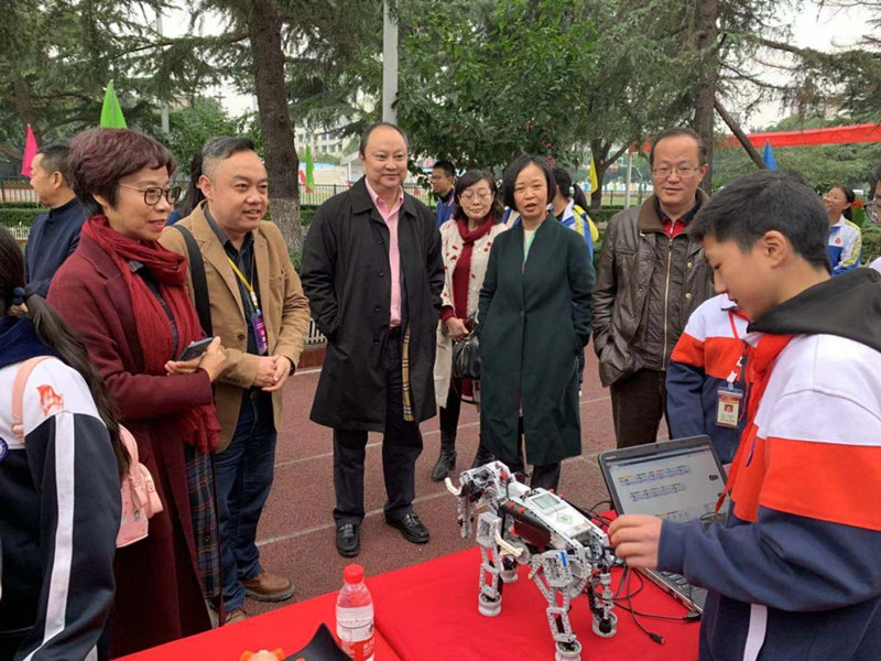 高新顺江学校参加科技教育节结硕果(图2)