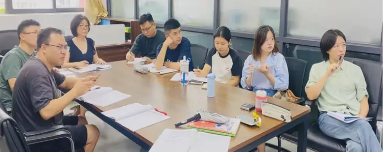 省、市、区多个平台精彩“发声”!立格实验高三英语组,厉害了!(图3) 省、市、区多个平台精彩“发声”!立格实验高三英语组,厉害了!(图3)